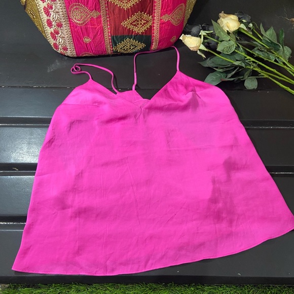 Forever21 Hot Pink Top. - Picture 3 of 11